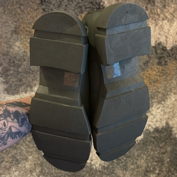 Missguided Dark Green Boots Ankle Olive Army Booties Shoes - Picture 6 of 7